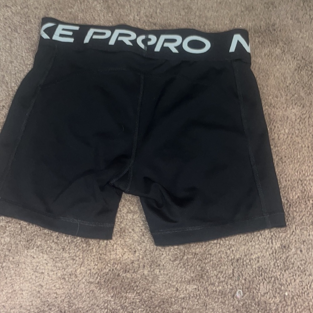 Nike pros - Picture 3 of 5